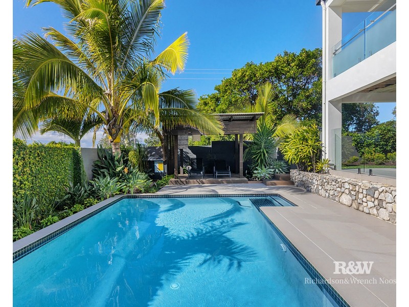1 Ashwood Court, Marcus Beach QLD 4573