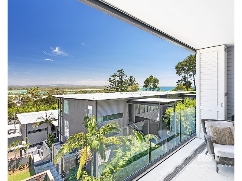 27/37 Noosa Drive, Noosa Heads QLD 4567