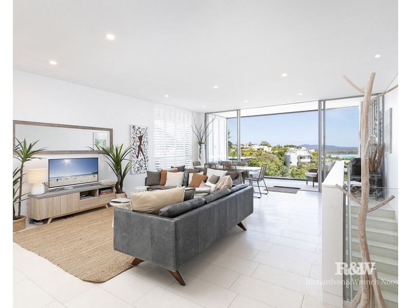 27/37 Noosa Drive, Noosa Heads QLD 4567
