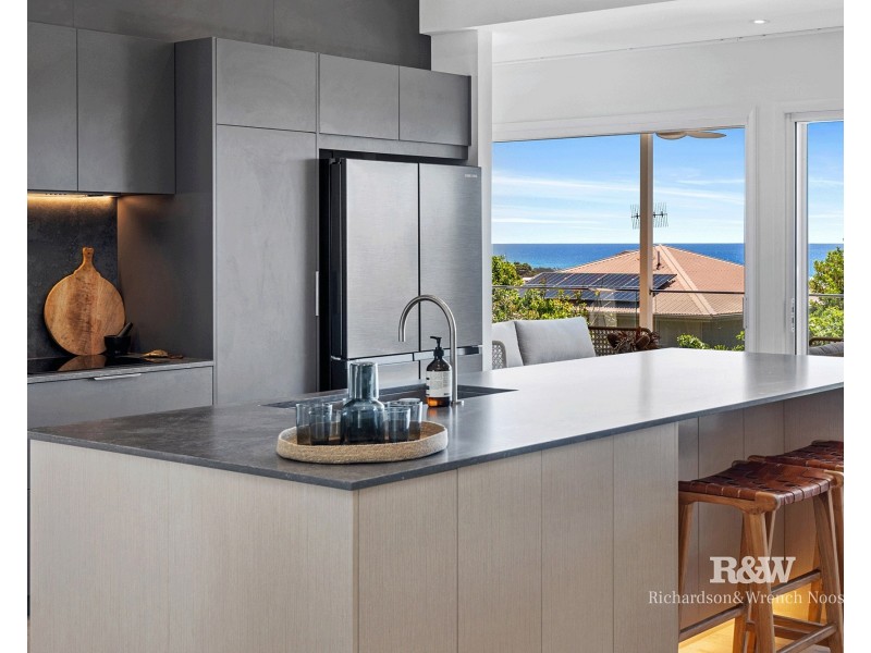 14 Lorilet Street, Peregian Beach QLD 4573