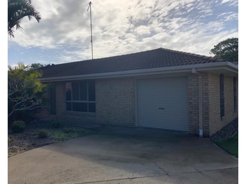 8 Columbia Drive, Sunrise Beach QLD 4567