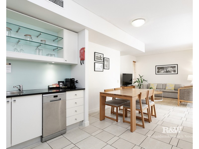 127/32 Hastings Street, Noosa Heads QLD 4567