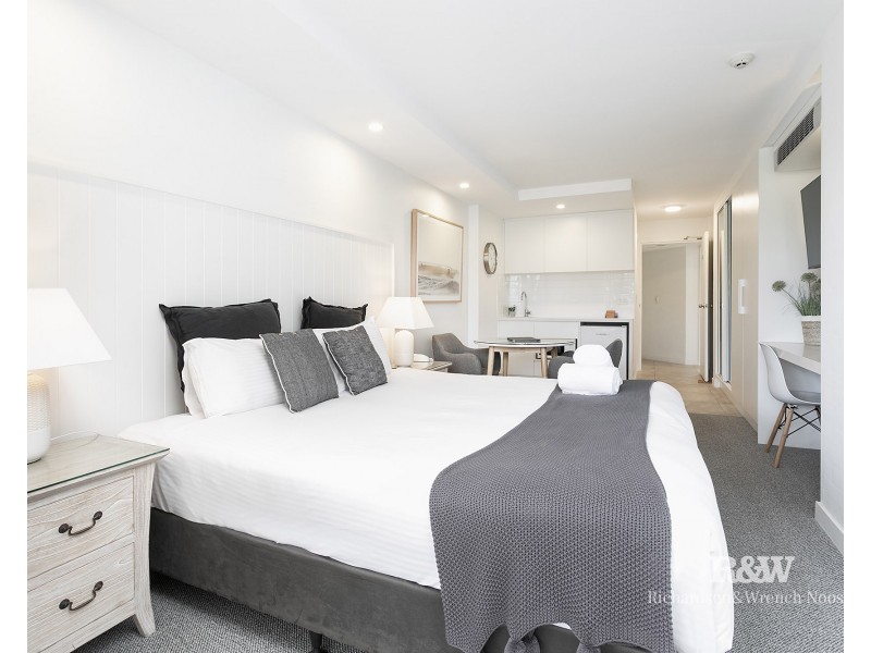 200 & 201/6 Hastings Street, Noosa Heads QLD 4567