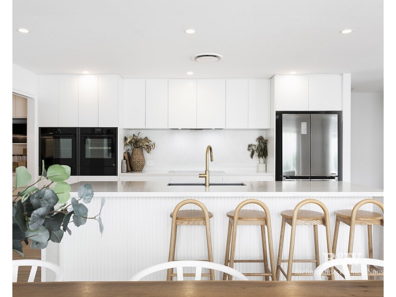 50 Shipyard Circuit, Noosaville QLD 4566