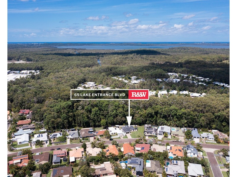 65 Lake Entrance Boulevard, Noosaville QLD 4566