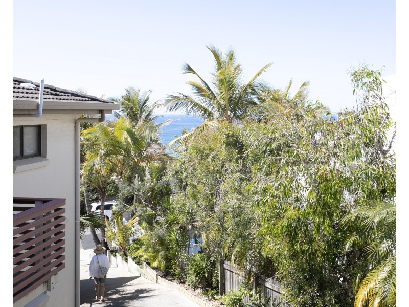 Marabella 5/43 Tingira Crescent, Sunrise Beach QLD 4567