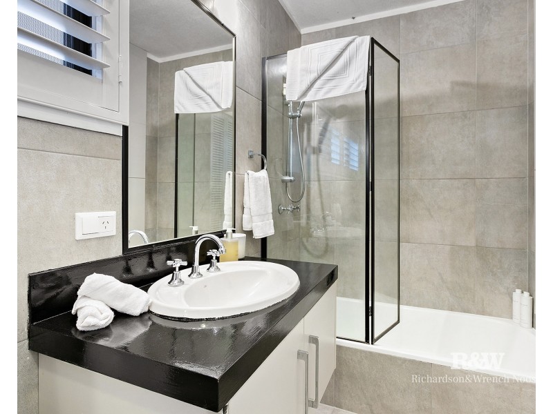 2/28 Viewland Drive, Noosa Heads QLD 4567