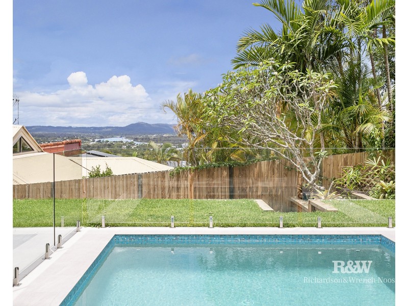 39 Nairana Rest, Noosa Heads QLD 4567