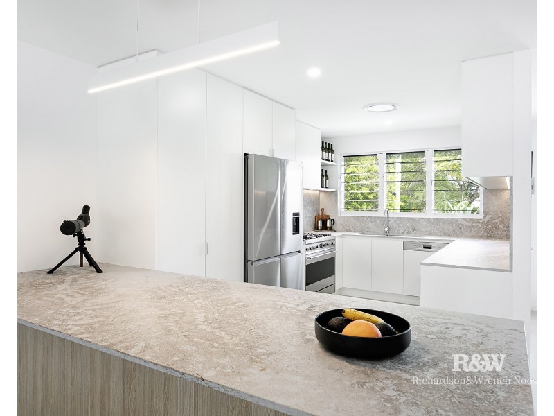 39 Nairana Rest, Noosa Heads QLD 4567