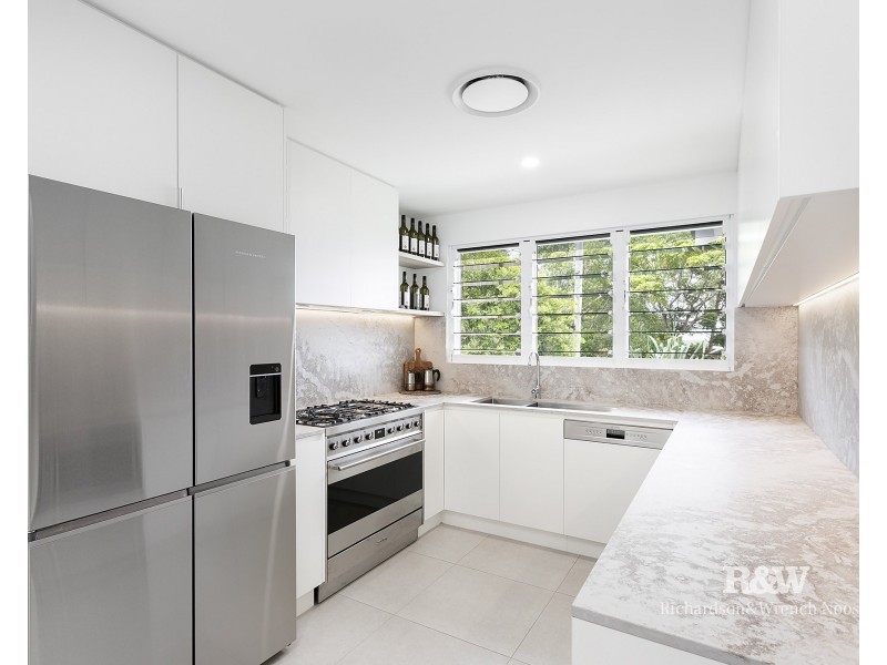 39 Nairana Rest, Noosa Heads QLD 4567