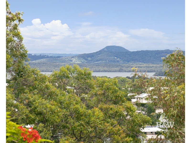 39 Nairana Rest, Noosa Heads QLD 4567