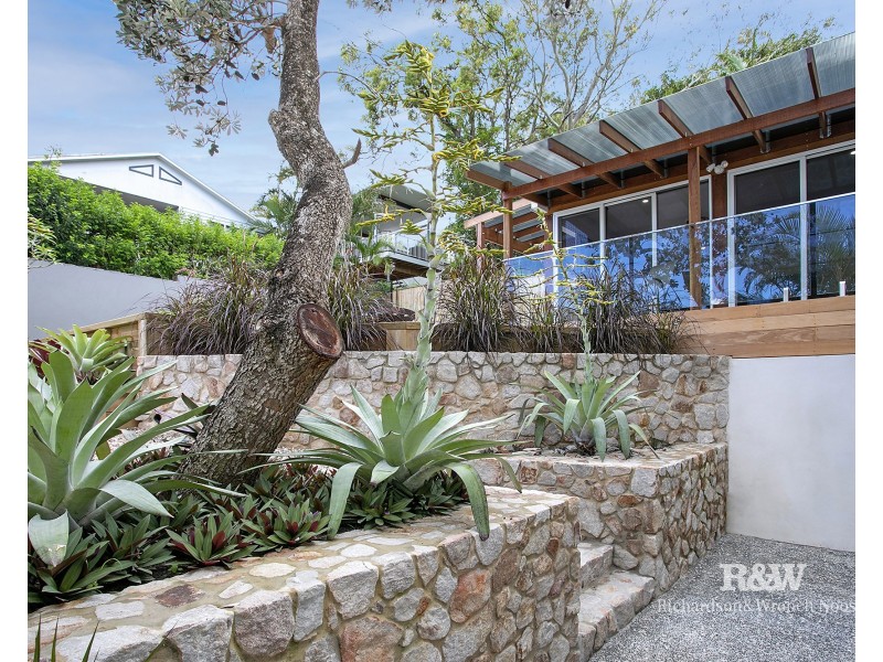 39 Nairana Rest, Noosa Heads QLD 4567