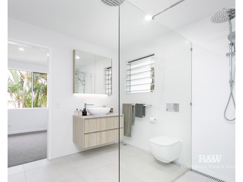 39 Nairana Rest, Noosa Heads QLD 4567