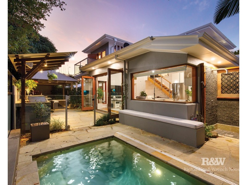 2/30 Ann Street, Noosaville QLD 4566