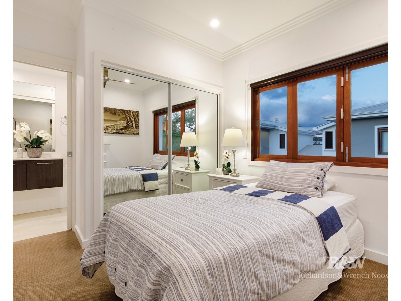 2/30 Ann Street, Noosaville QLD 4566