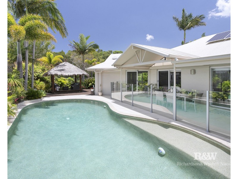 1 Seashell Place, Noosaville QLD 4566
