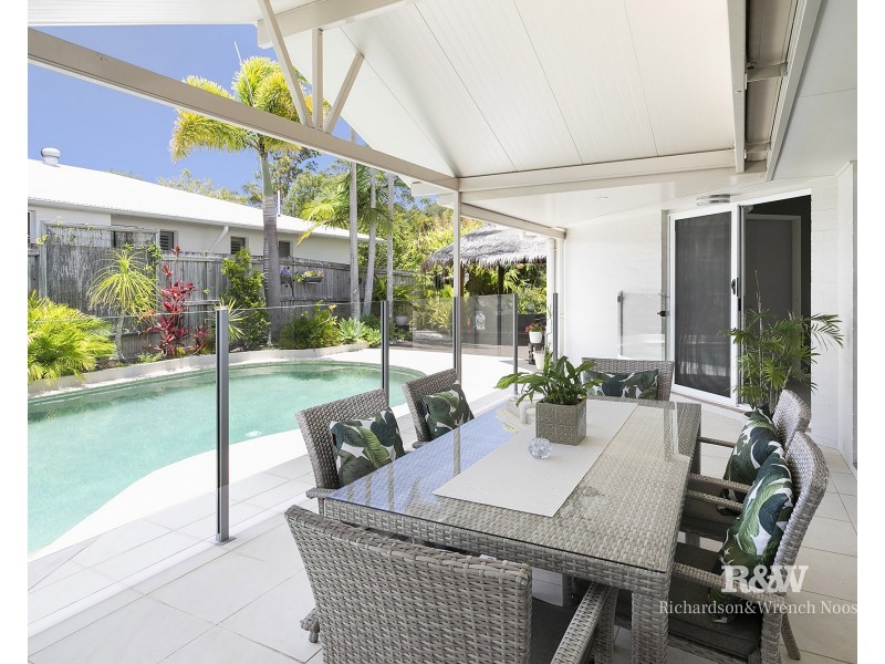 1 Seashell Place, Noosaville QLD 4566