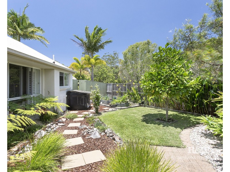 1 Seashell Place, Noosaville QLD 4566
