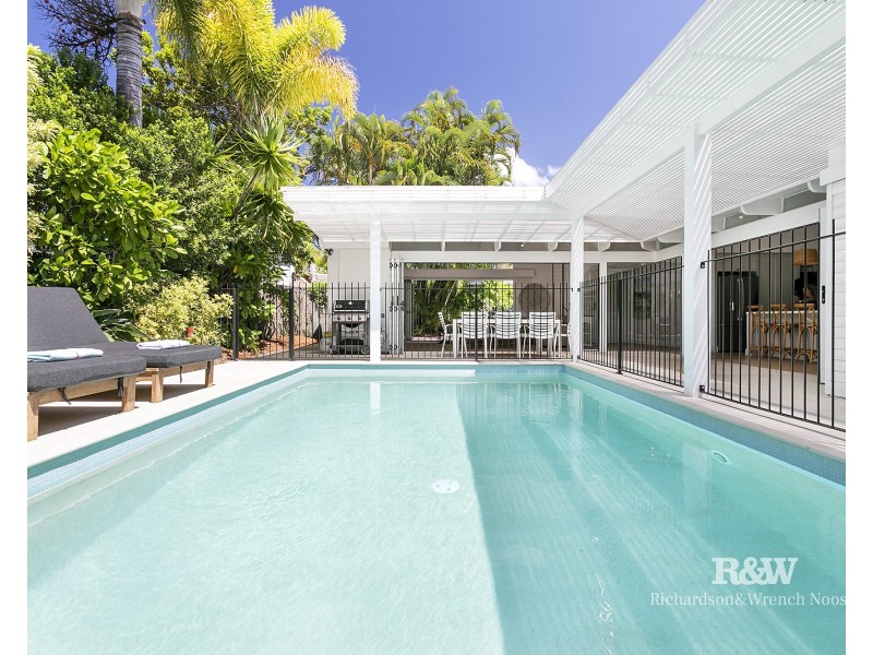 9 Cooran Court, Noosa Heads QLD 4567