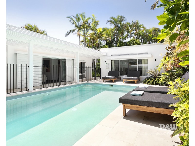 9 Cooran Court, Noosa Heads QLD 4567