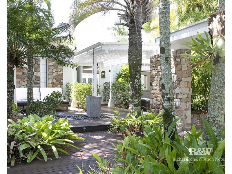 9 Cooran Court, Noosa Heads QLD 4567