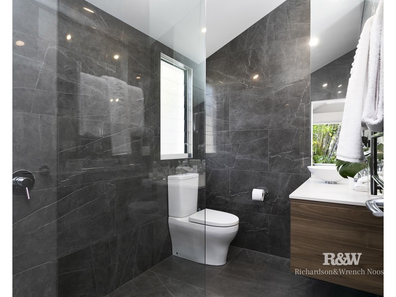 9 Cooran Court, Noosa Heads QLD 4567