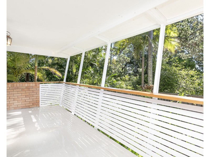 2/4 Bayview Road, Noosa Heads QLD 4567