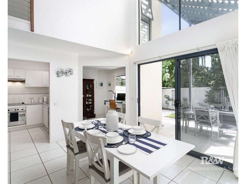 10 Greenshank Street, Peregian Beach QLD 4573