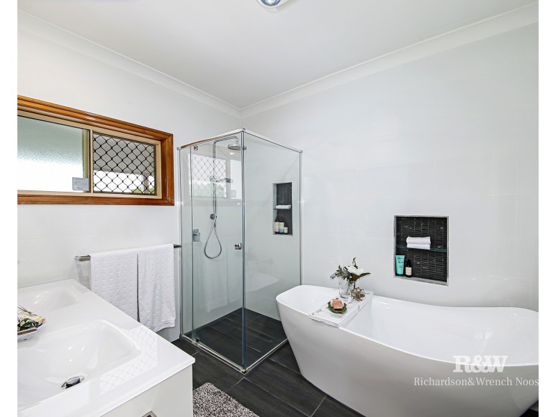 99 Persimmon Drive, Peregian Beach QLD 4573