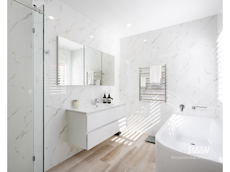 311/61 Noosa Springs Drive, Noosa Heads QLD 4567