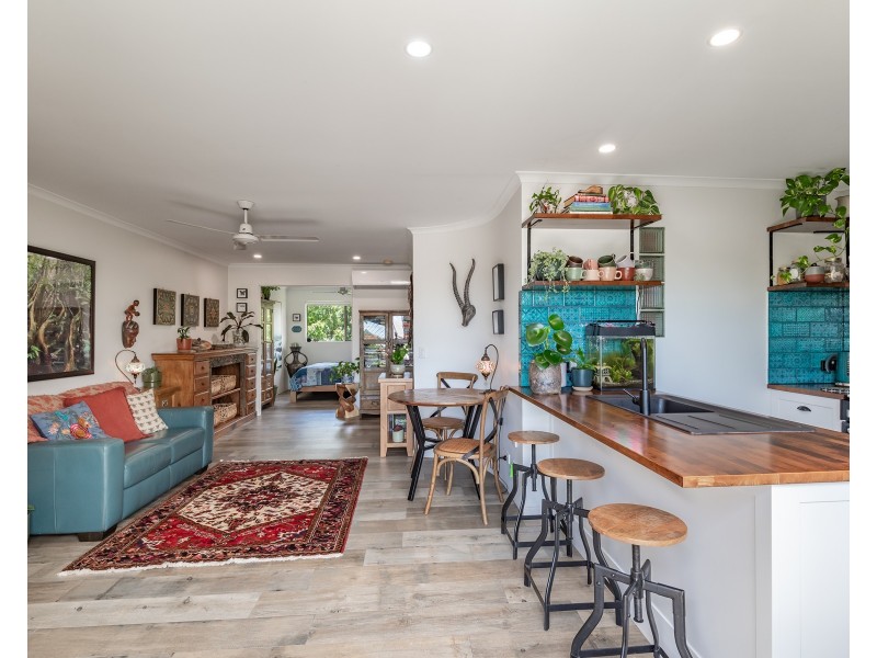 20/24 Lake Weyba Drive, Noosaville QLD 4566