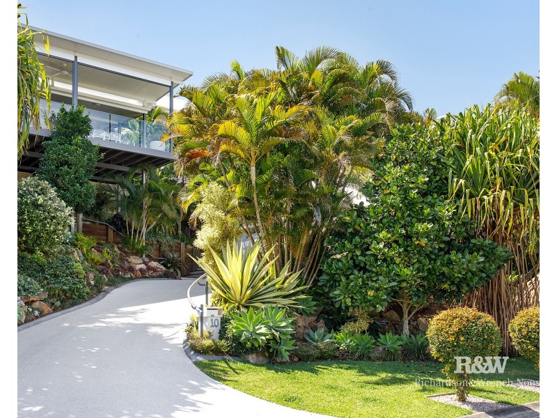 10 Nebula Street, Sunshine Beach QLD 4567