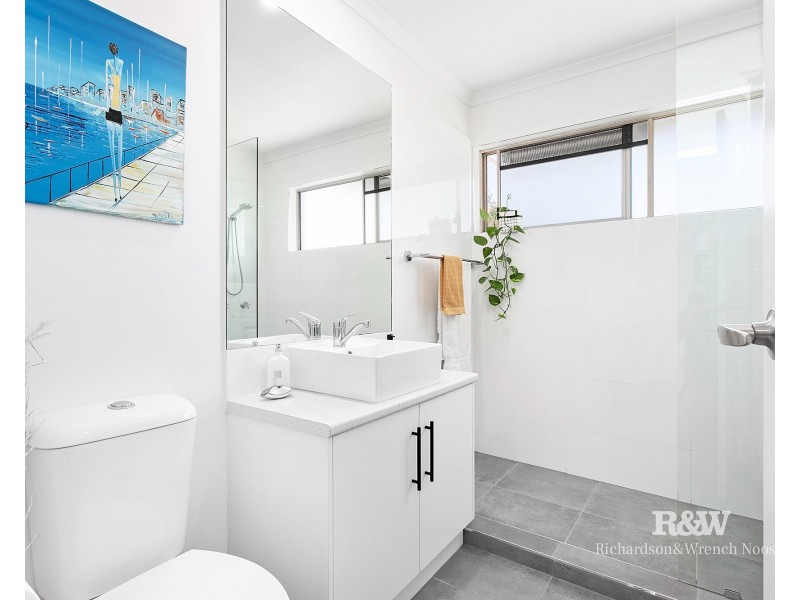 101/24 Lake Weyba Drive, Noosaville QLD 4566