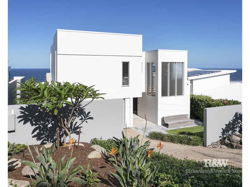 18 McAnally Drive, Sunshine Beach QLD 4567