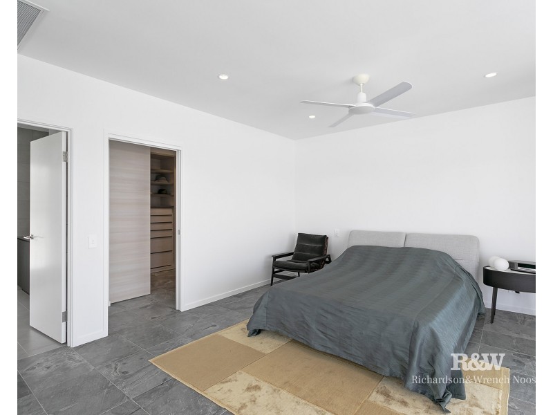 18 McAnally Drive, Sunshine Beach QLD 4567