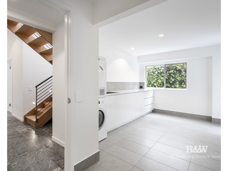 18 McAnally Drive, Sunshine Beach QLD 4567