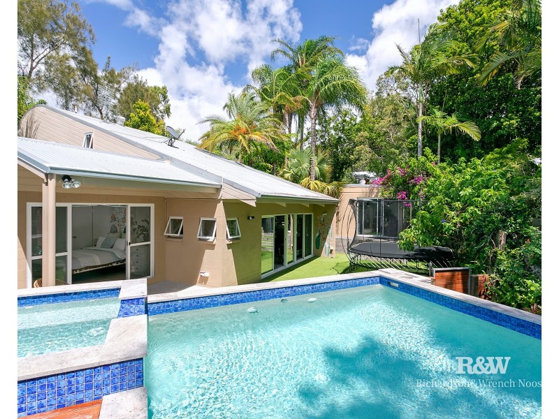 16 Belfa Place, Noosa Heads QLD 4567