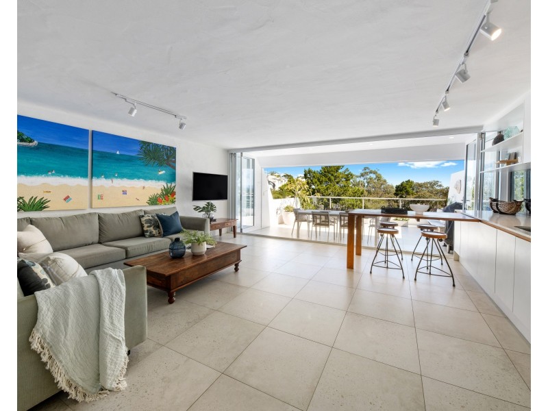 4/33 Noosa Drive, Noosa Heads QLD 4567