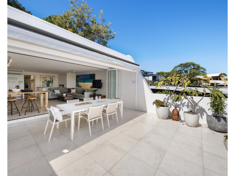 4/33 Noosa Drive, Noosa Heads QLD 4567