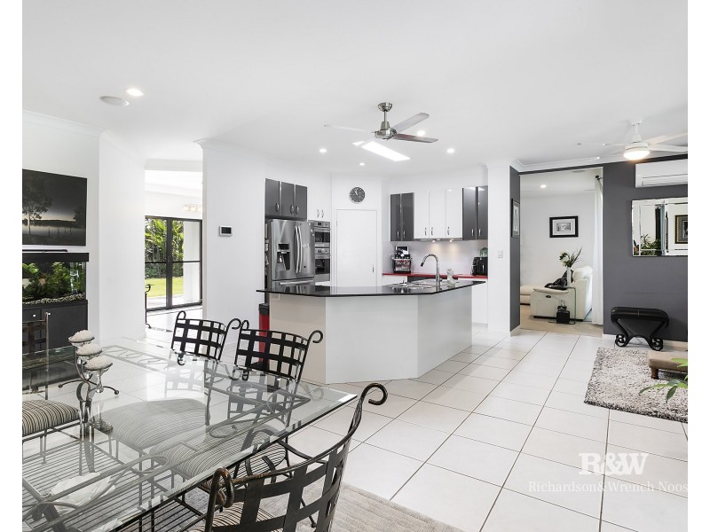 64 Devonstone Drive, Cooroibah QLD 4565