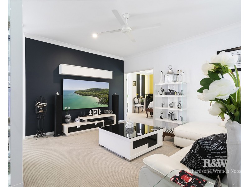 64 Devonstone Drive, Cooroibah QLD 4565