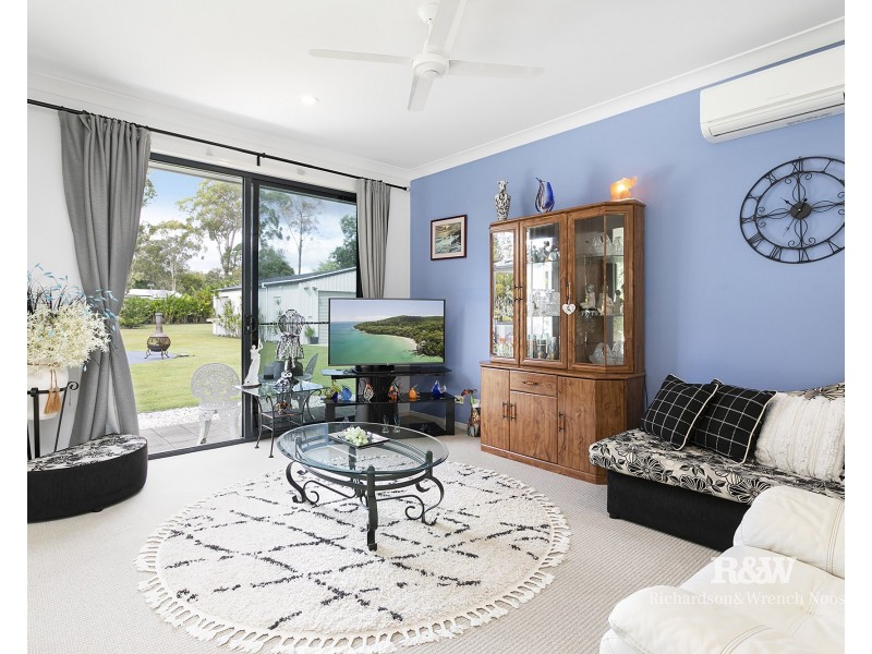 64 Devonstone Drive, Cooroibah QLD 4565