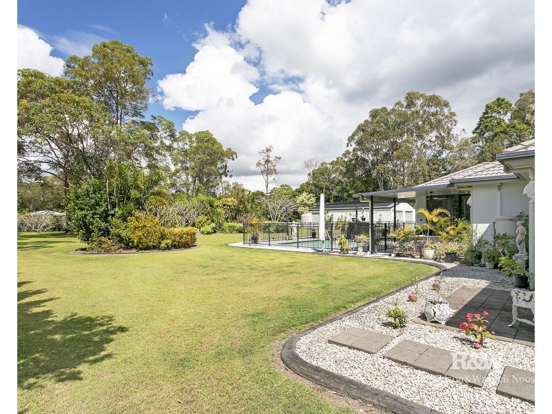 64 Devonstone Drive, Cooroibah QLD 4565