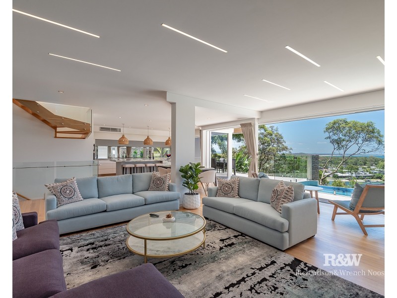 3 Natasha Avenue, Noosa Heads QLD 4567