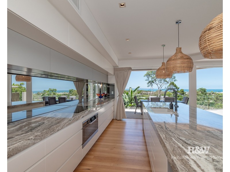 3 Natasha Avenue, Noosa Heads QLD 4567
