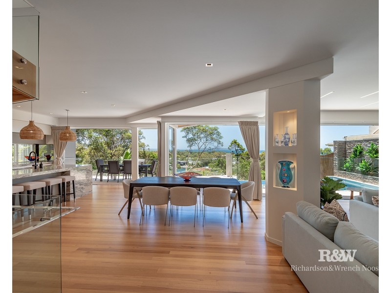 3 Natasha Avenue, Noosa Heads QLD 4567