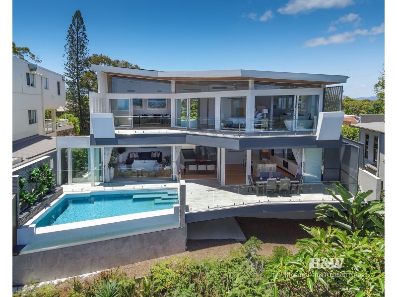 3 Natasha Avenue, Noosa Heads QLD 4567