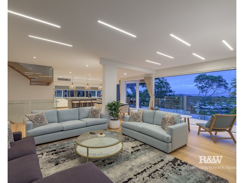 3 Natasha Avenue, Noosa Heads QLD 4567