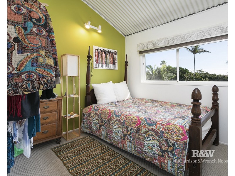 18 Pacific Avenue, Sunshine Beach QLD 4567