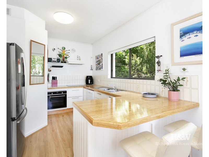 2/263 Gympie Terrace, Noosaville QLD 4566